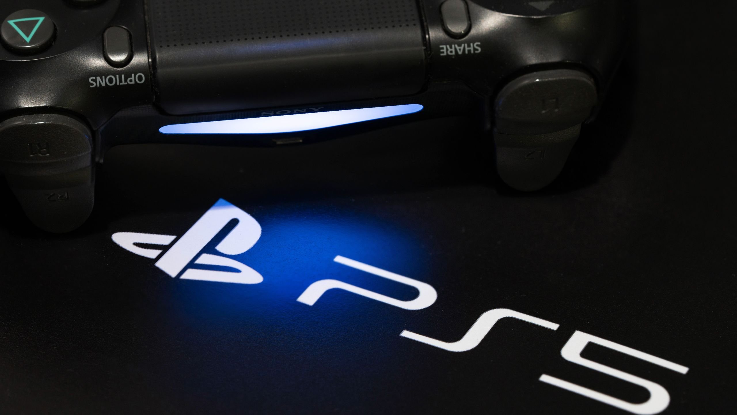 AnyPS5 拆解：不模拟硬件，把 PS5 游戏直接重链成原生 PC 程序 封面