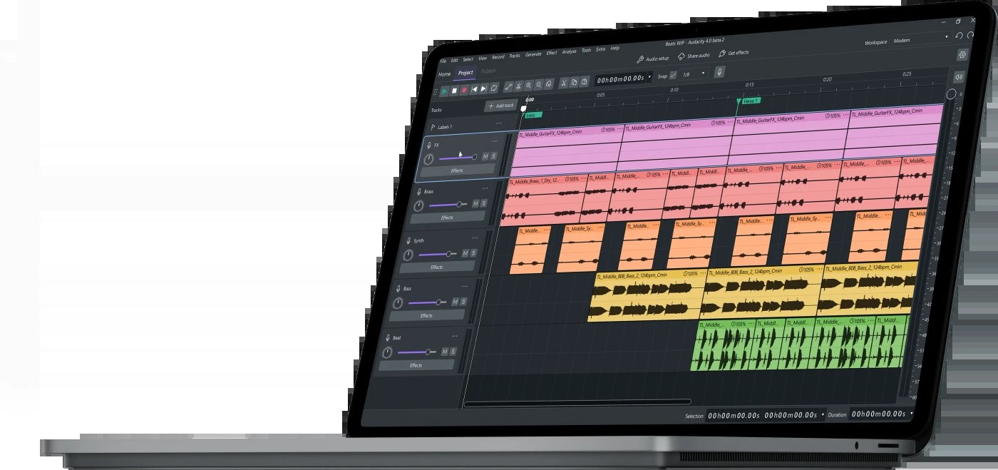 Audacity 4 官方界面:深色主题下的多轨剪辑视图